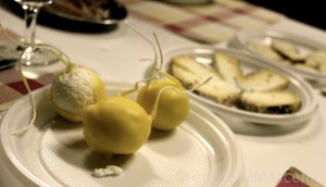 Montebore cheese cheese balls on table