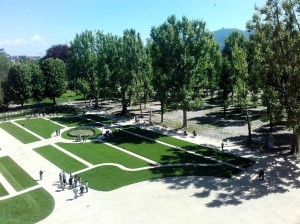 Royal Gardens aerial view with people cycling around